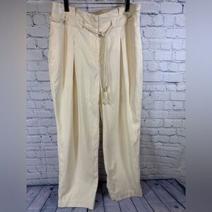Chico’s (0.5) Cream Classic Minimalist Retro Paper Bag High Waisted Pants Size 6